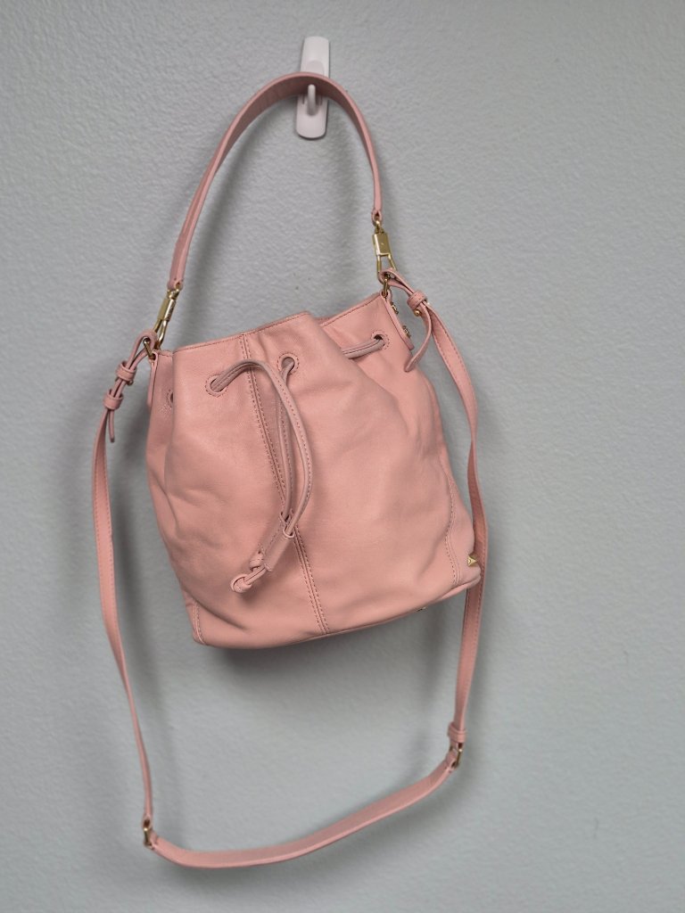 Elizabeth And James Baby Pink Bucket Bag - Gently Used